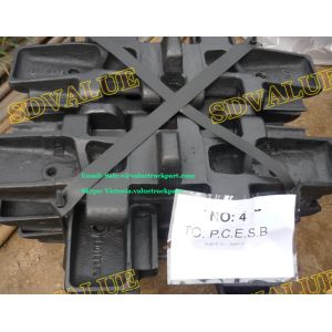 Quality Crawler Crane TEREX DEMAG CC1800 Track Shoe With Pin for sale