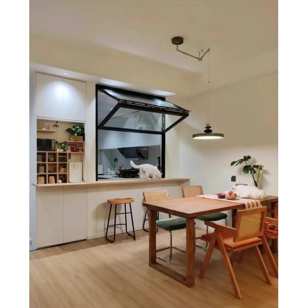 Western Exposure Folding Window Design Capturing Dramatic Evening Color Transitions on Interior Walls