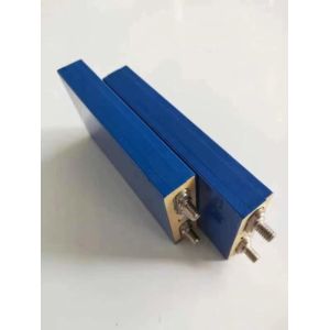 Quality 3.2V 10AH Prismatic LiFePO4 Deep Cycle Battery - Lightweight Design for sale