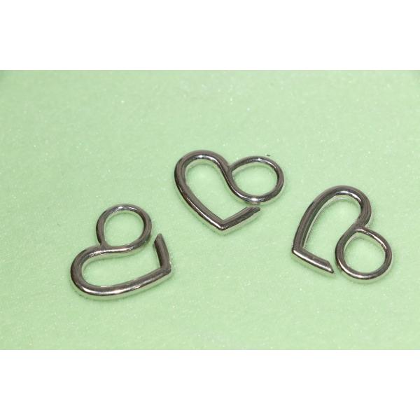 Buy 20mm Decorative Clothing Buttons Heart Shaped Bright Silver Multiapplication at wholesale prices