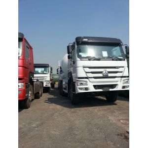 Sinotruk Howo 8m3 Concrete Mixing Transport Trucks 380 HP 6 X 4 10 Wheel Tyre,In