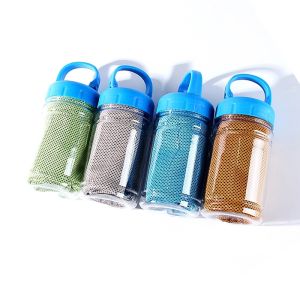 Quality Plain Design Microfiber Cooling Towel Chill Towel With Logo Bag for sale