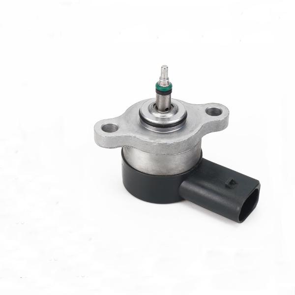Fuel Rail Pressure Regulator Control Valve 0281002698 0 281 002 698 6110780549 A6110780549 5139699AA For Benz Sprinter