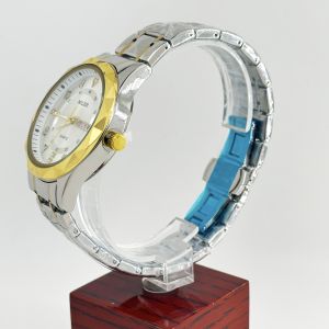 Quartz Movement Stainless Steel Strap Watch for Accurate Timekeeping