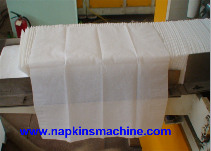 1 / 8 Folding 400mm 2000 Sheets / Min Napkin Manufacturing Machine