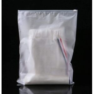 Matte Pe Plastic Frosted k Packaging Bag Dustproof Luggage Use