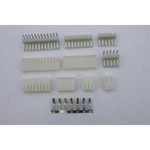 Quality 3.96mm Pitch Right Angle Automotive Connectors 5A AC/DC Molex P/N 09-65-2038 for sale