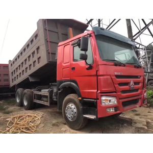 Professional Used Dump Trucks 375 HP Power Red With Max.Speed 75 Km/H
