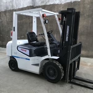 Japan TCM Forklift Manufacture 2.5 Ton Used Forklifts with Original Hydraulic