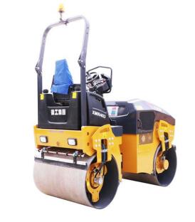 XCMG XMR Serial Road Maintenance Machinery , Road Roller Machine GX390-S Engine