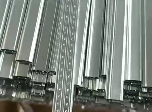 High-Frequency 12a Front Seamless Welding Aluminum Spacer Bars for Insulated Glass Units