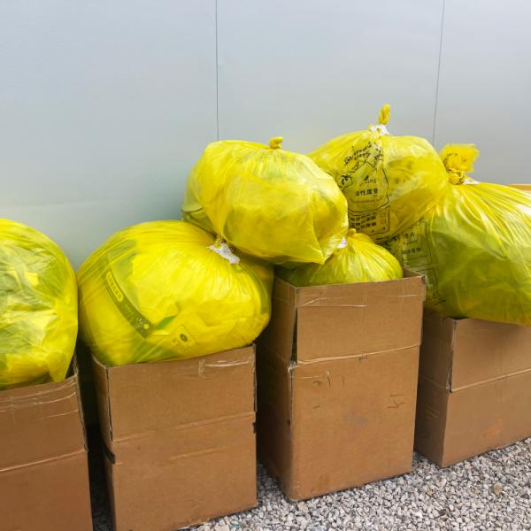 Portable Flat Mouth PE Bags for Hospital and Clinic Waste Disposal Thickness 5-100 mic