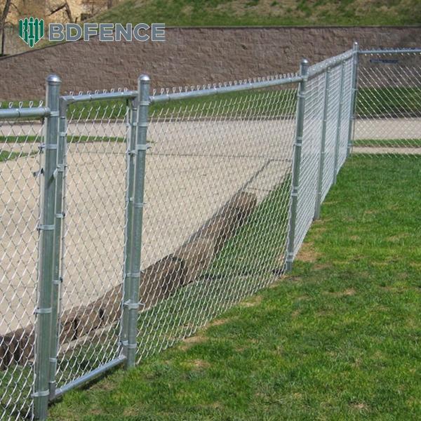 Buy Leadwalking 2.5mm-3.0mm PVC Coated Chain Link Fence Rolls 60 X 60mm Hole Wire Mesh Fence 5ftx25FT 1.8-6.0mm Thickness Diamond Wire Mesh Fence at wholesale prices