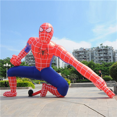 Customized Tarpaulin Polyester Inflatable Spiderman Display for Advertising