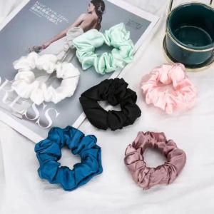 Custom 22mm Mulberry Silk Scrunchies 0.03kg Elastic Hair Bands