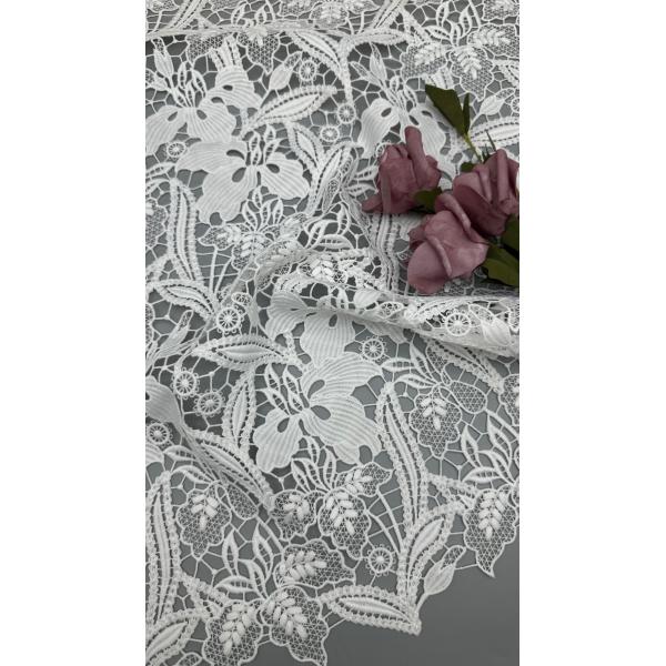 3D Embroidered Chemical Lace White Water Solube Lace Fabric For Lady Garment
