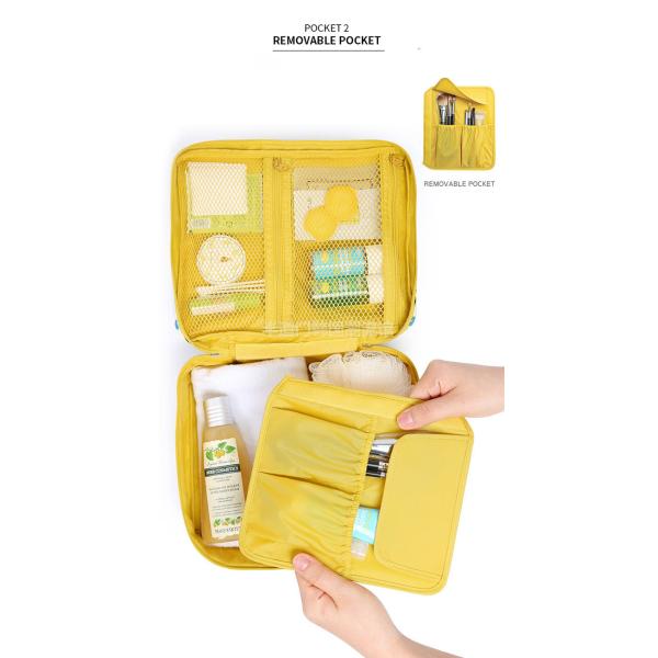 Cartoon Patterns Colorful Travel Organizer Bag SGS Certificated Multiple Compartments