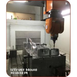 Custom Automotive Molds for Bumpers and Interior Parts 500K Shots