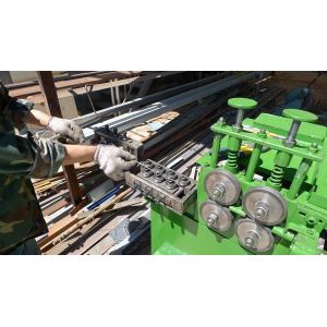 Wire Straighting System for Wire Hanger Making Machine