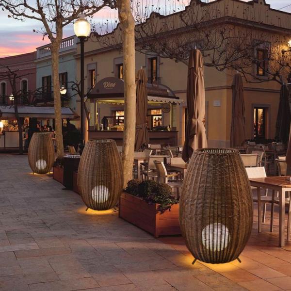 Customized Luxurious Rattan Floor Lamp , Indoor Creative Wicker Floor Light