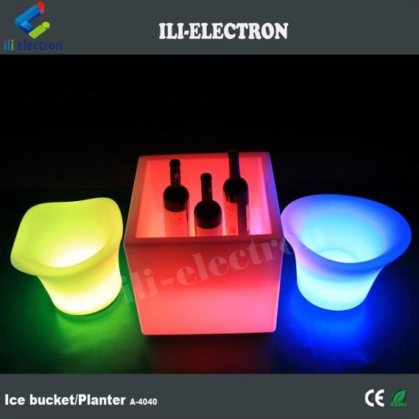 Rechargeable Waterproof Plastic LED Square Ice Bucket for Pub