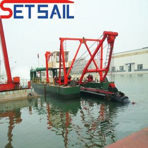 Sand Dredging Equipment 18 Inch Cutter Suction Dredger with 2000m Discharge