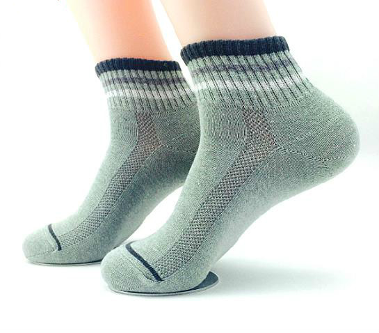 Buy custom logo, design Men Cotton White Crew Socks at wholesale prices