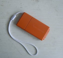 Solar emergency charger