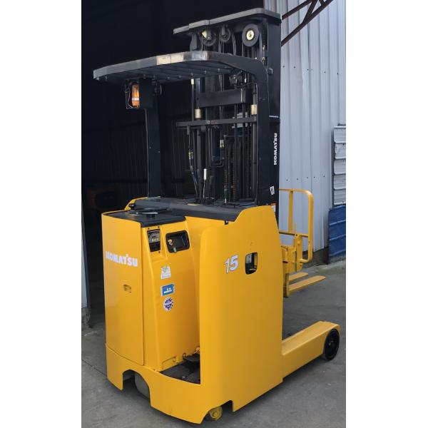 Japan Made Komatsu 1.5ton Electric Reach Truck Used Stand-On Three-Stage Mast Battery-Powered 1.5ton 6m Electric Forklift