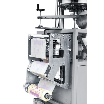 50hz 5BPM Powder Pouch Packing Machine For Protein Powder 2.5Kw