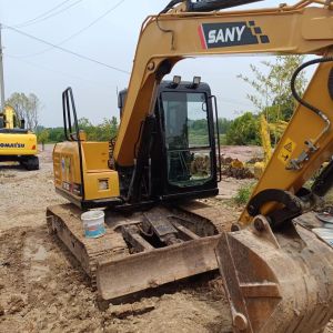 95% Sany Sy75c Middle Excavator Equipment Machinery Used Tracked Excavator Year