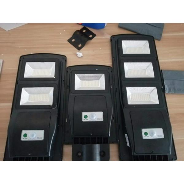 Outdoor Ip65 Integrated Solar Led Street Light Ultra Bright Abs Material with remote controller