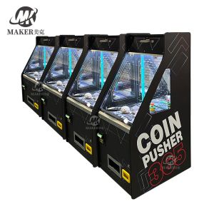 Amusement Wooden Arcade Coin Pusher Machines For Mall
