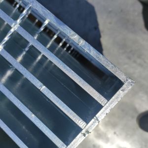 Pressure Welded Carbon Q235 Steel Metal Grating Hot Dip Galvanized
