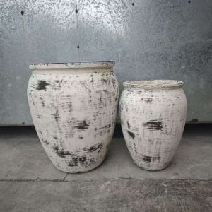 Irregular Black Brush White Round Fiber Clay Planter Lobby Redesign