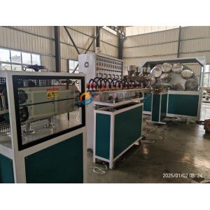 Durable PVC Soft Pipe Extrusion Machine With Terylene Fibre Network For High