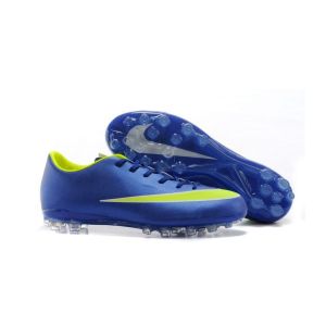 Free Shipping Men's Soccer Shoes
