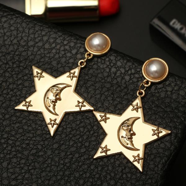 Personality Exaggerated Star Moon Pearl Stud Earring For Woman