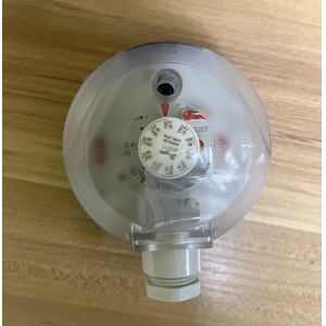 Dwyer ADPS-03-2-N Adjustable Differential Pressure Switch