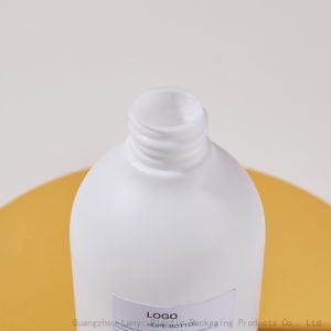 Matte HDPE White Boston 300ml 10oz Shampoo Pump Bottles