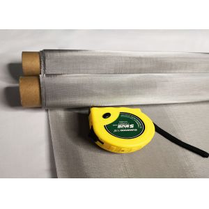 Flexible Stainless Steel Woven Wire Mesh Surface Smooth Petroleum Purification