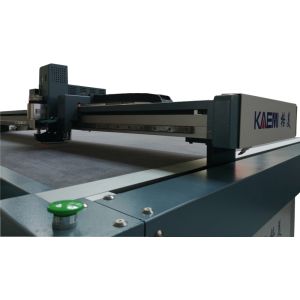 Blue Frame Silver Case 1825 CNC Digital Cutter Machine for Knit and Non-Knit