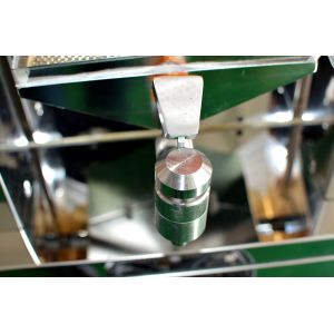 250w Commercial Orange Juicer Machine For Fruit / Vegetable With Touchpad Switch