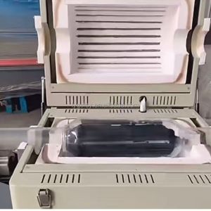 Transparent Fused Silica Quartz Glass Tube Thermal Processing Quartz Tube