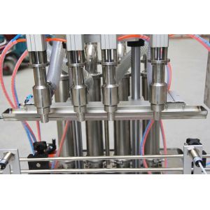 Automatic Straight Line 4 Heads Automatic Servo Liquid Filling Machine 100