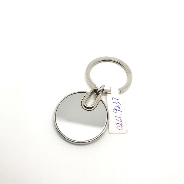 Buy Custom metal Car Keychains In Zinc Alloy Personalization at wholesale prices