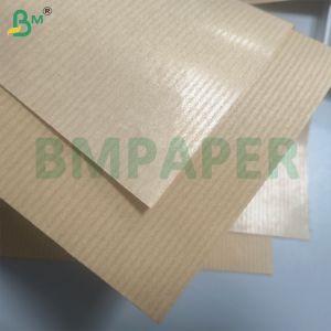 Striped Kraft Paper Texture 40gsm One Side Machine Glazed Glossy For Wrapping