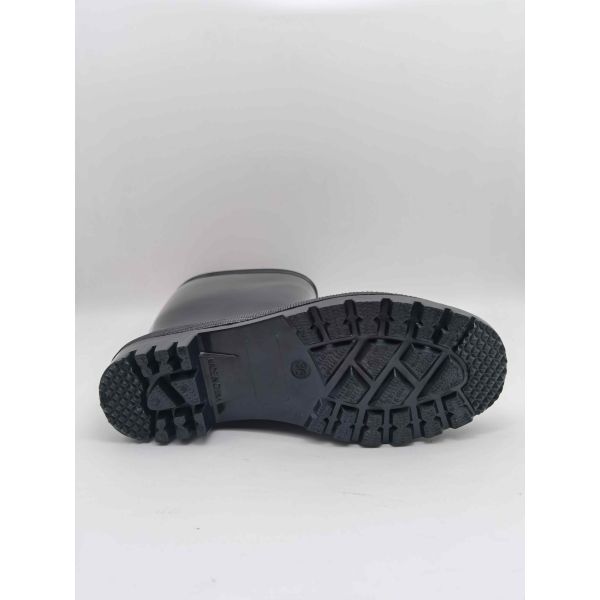 Custom Color Design Women's Rain Boots Wear Resistant For All Season Use