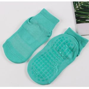 Environmental Friendly Spandex Slip Trampoline Socks Elastic Persistent Knitted