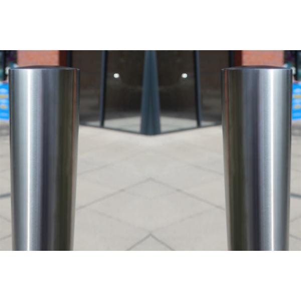 Easy Install Steel Parking Bollards , Driveway Security Posts Withstand External
